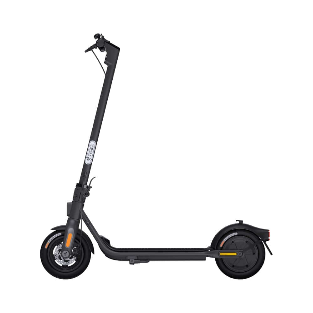 สกู๊ตเตอร์ไฟฟ้า Ninebot F2 สีดำ